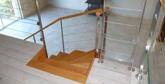 Fabrication et pose d'escaliers en bois - Philippe ARNAUD & Fils à Cantois